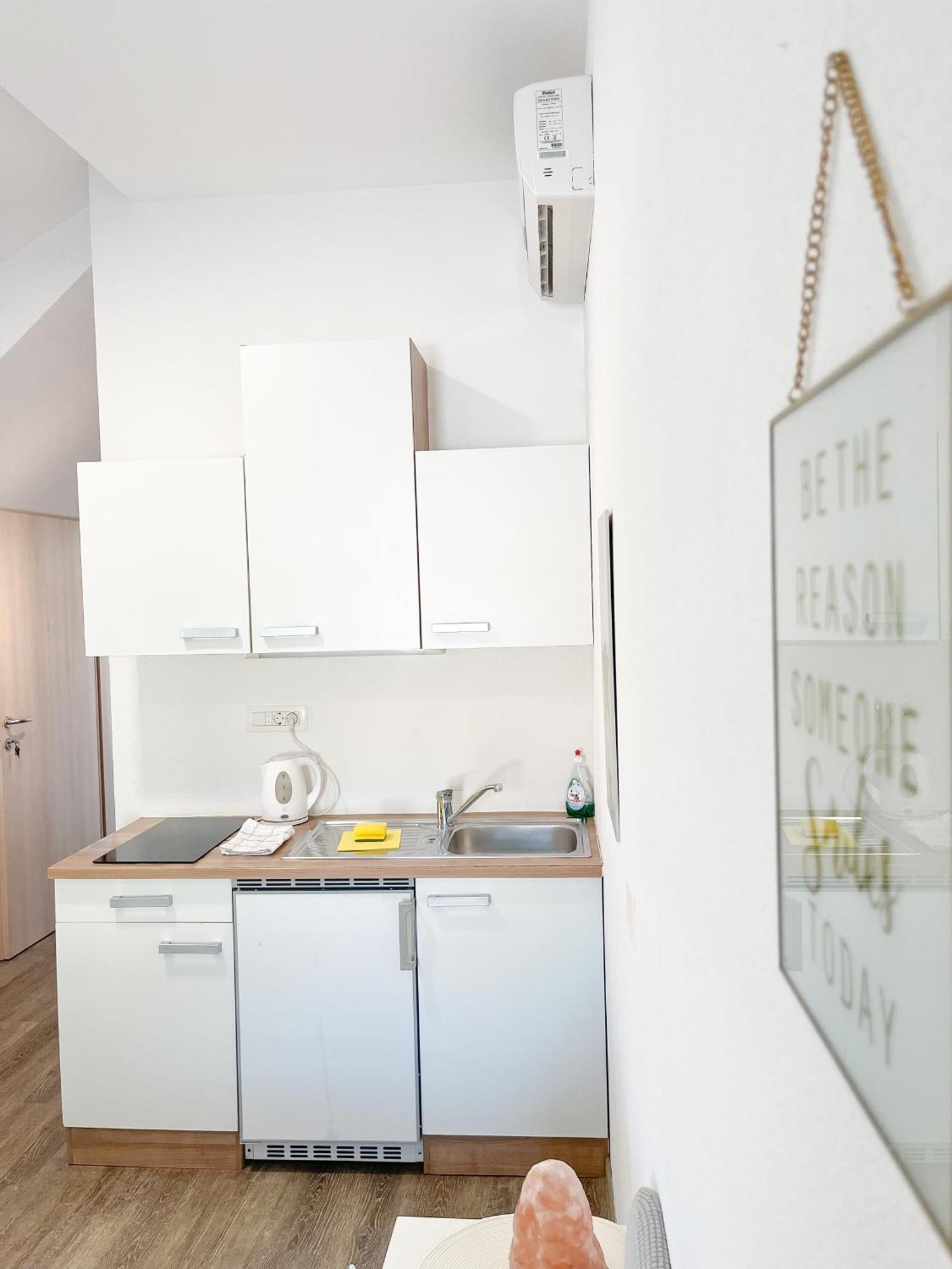 Anita'S Studio Apartments Λιουμπλιάνα Εξωτερικό φωτογραφία